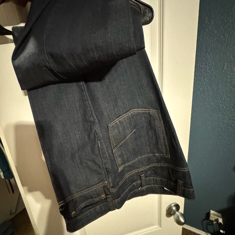 Men's Dark Blue Jeans